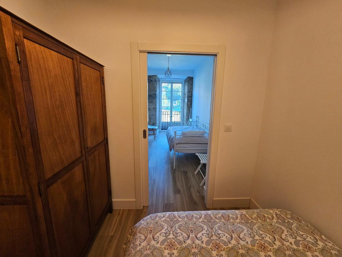 Apartamentos En El Centro - Plaza De Amboage - Wifi Ferrol Dış mekan fotoğraf