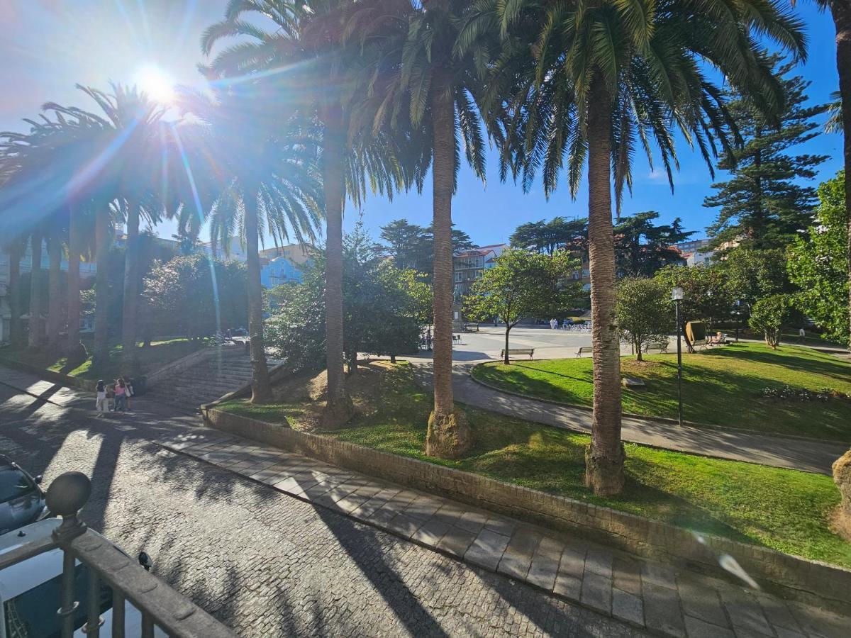 Apartamentos En El Centro - Plaza De Amboage - Wifi Ferrol Dış mekan fotoğraf