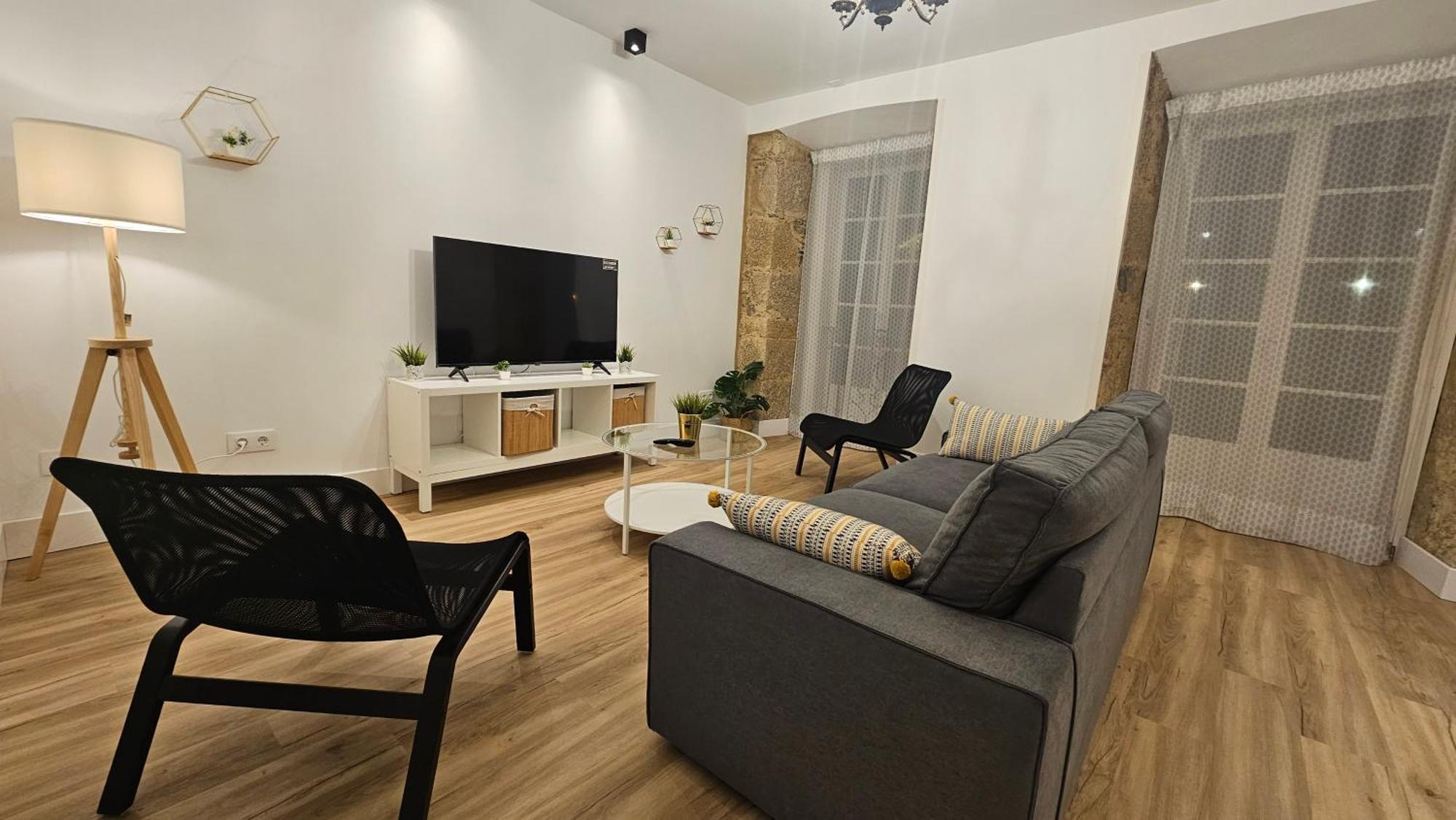 Apartamentos En El Centro - Plaza De Amboage - Wifi Ferrol Dış mekan fotoğraf