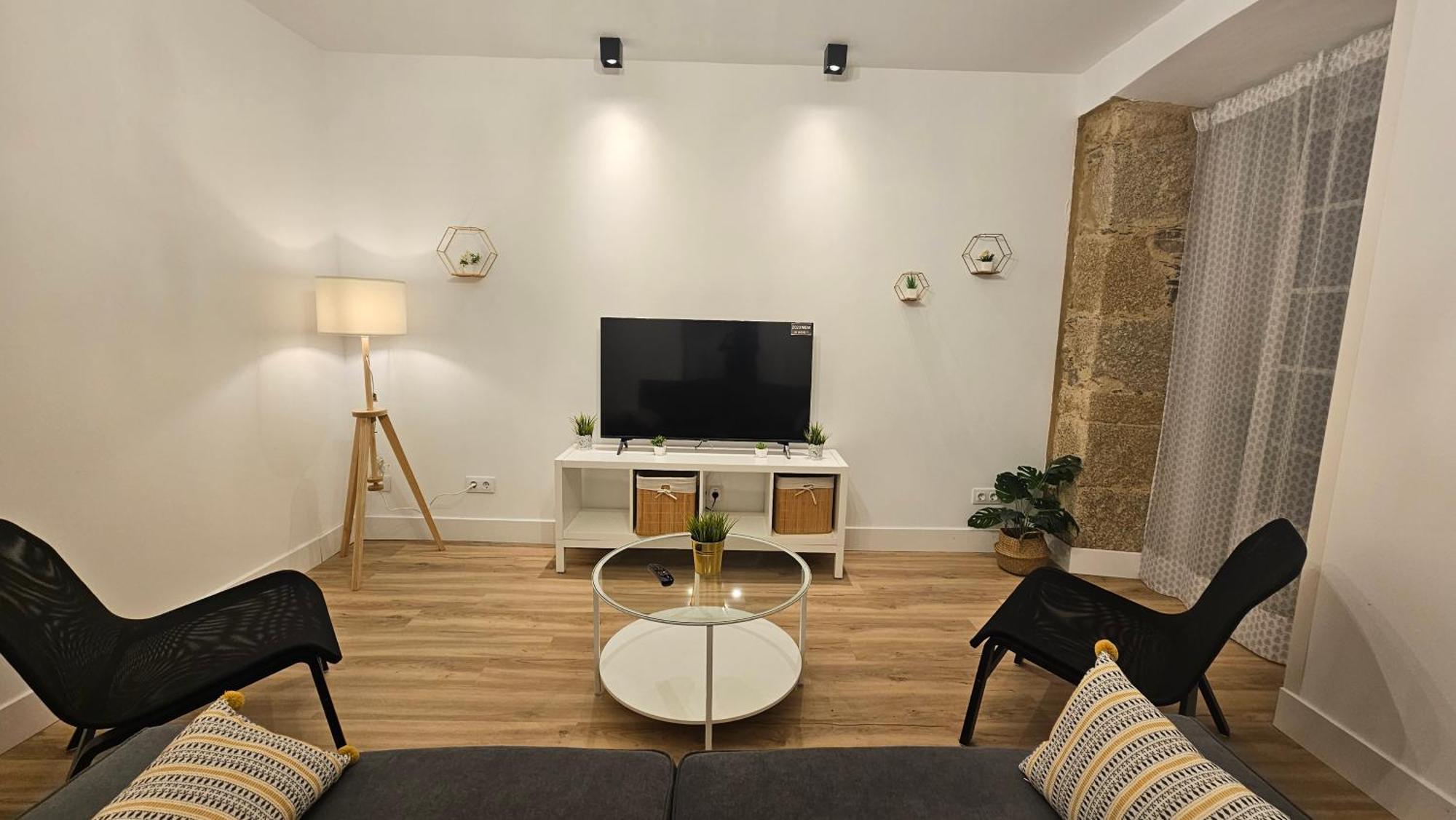 Apartamentos En El Centro - Plaza De Amboage - Wifi Ferrol Dış mekan fotoğraf
