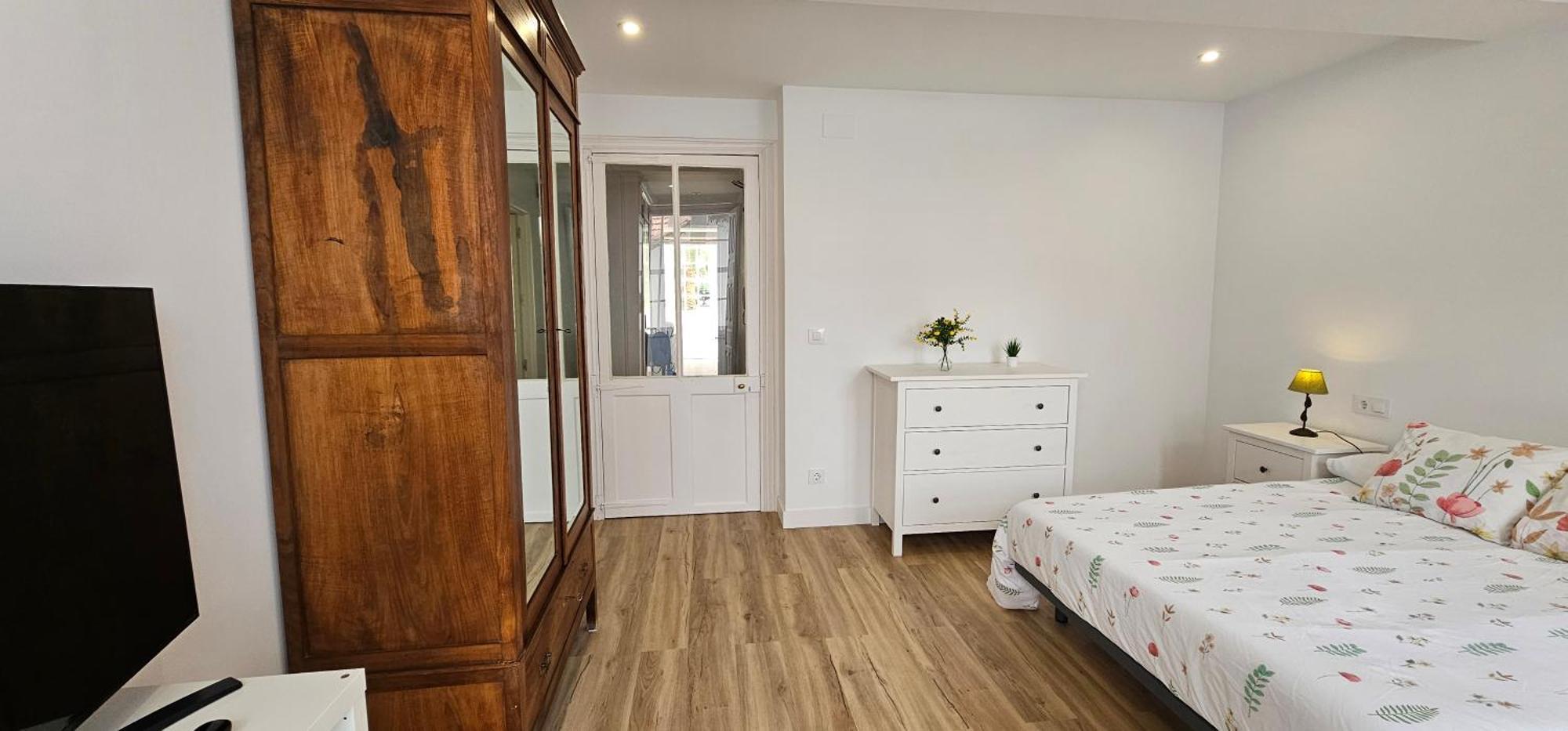 Apartamentos En El Centro - Plaza De Amboage - Wifi Ferrol Dış mekan fotoğraf